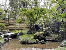 【京都府/京都市左京区粟田口鳥居町】ファミール・グラン岡崎東山荘 敷地内