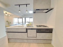 【京都府/京都市伏見区桃山町大島】パデシオン桃山南 キッチン