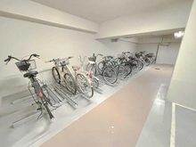 【京都府/京都市下京区下り松町】ユニハイム四条大宮駅前 駐輪場