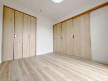 【京都府/京都市右京区山ノ内苗町】コスモワンダータウン 洋室