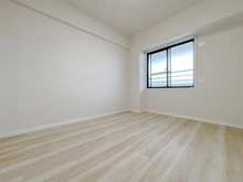 【京都府/京都市右京区山ノ内苗町】コスモワンダータウン 洋室