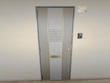 【京都府/京都市上京区室町通今出川下る】リソシエ今出川室町 玄関