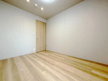 【京都府/京都市中京区下丸屋町】レスタージュ御池高瀬川 洋室