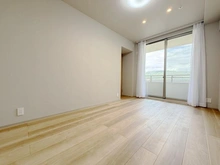 【京都府/京都市中京区下丸屋町】レスタージュ御池高瀬川 洋室