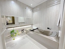 【京都府/京都市中京区下丸屋町】レスタージュ御池高瀬川 浴室