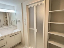 【京都府/京都市伏見区醍醐大構町】デルパ醍醐 洗面所