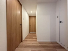 【京都府/京都市伏見区深草綿森町】グラン・ドムール伏見桃山 廊下