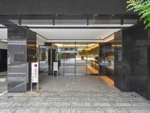 【京都府/京都市下京区元両替町】プリオーレ京都烏丸五条 エントランス