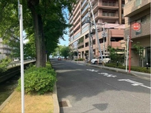 【滋賀県/大津市におの浜】デ・リード大津におの浜レイクサイドタワー 前面道路
