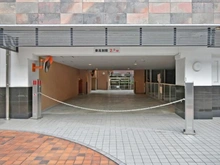 【京都府/京都市中京区室町通三条下る】三条室町アーバンライフ 駐車場