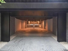 【京都府/京都市中京区麩屋町通御池上る】グランドメゾン京都御池通 駐車場