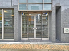 【京都府/京都市下京区不明門通五条下る】ネバーランド烏丸五条 エントランス