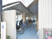 【京都府/京都市伏見区醍醐大構町】グランスイート醍醐駅前 駐輪場