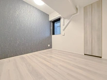 【京都府/京都市上京区河原町通広小路下る】ローレルコート京都御所東 洋室