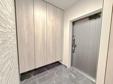 【京都府/京都市上京区河原町通広小路下る】ローレルコート京都御所東 玄関