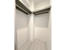 【京都府/京都市上京区河原町通広小路下る】ローレルコート京都御所東 収納