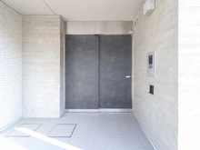 【京都府/京都市下京区西七条東御前田町】シーンズ京都西大路五条パークホームズ エントランス：右側：オートロック