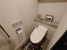 【京都府/京都市上京区室町通椹木町下る】ザ・サンメゾン京都御所西 トイレ