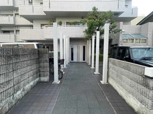 【京都府/京都市中京区柳馬場通御池上る】ロイヤルコート柳馬場 エントランス