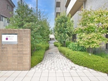 【京都府/京都市中京区壬生相合町】サーパス四条大宮 アプローチ