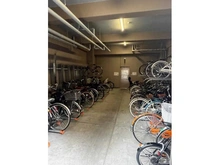 【京都府/京都市中京区六角油小路町】コスモ六角油小路 駐輪場