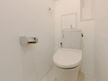 【京都府/京都市中京区壬生天池町】ファミールガーデン二条駅前　南棟 トイレ