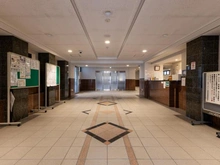 【京都府/京都市中京区壬生天池町】ファミールガーデン二条駅前　南棟 エントランス