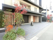 【京都府/京都市中京区油小路通御池下る】ジオ京都御池油小路ザ・テラス エントランス