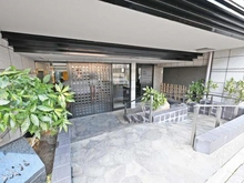 【京都府/京都市上京区藁屋町】グラン・ブルー二条城北 エントランス