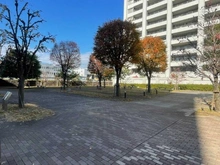 【京都府/京都市下京区西七条八幡町】イーグルコートガーデン・ヒル西京都 敷地内