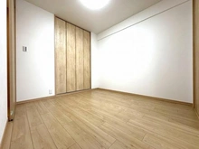 【京都府/京都市伏見区舞台町】ディオ・フェルティ丹波橋右芳館 洋室