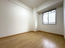 【京都府/京都市伏見区舞台町】ディオ・フェルティ丹波橋右芳館 洋室