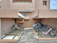 【京都府/京都市南区吉祥院御池町】アンビエント西大路 駐輪場