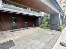 【京都府/京都市中京区三条通堀川東入】ジ・アーバネックス京都三条通 駐車場