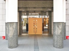 【京都府/京都市中京区蟷螂山町】アパガーデンスクエア四条烏丸 エントランス