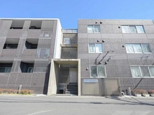 【京都府/京都市北区衣笠御所ノ内町】コンフォールヒルズ衣笠金閣寺道 外観