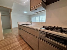 【京都府/京都市西京区桂御所町】パークシティ桂ジオ キッチン