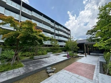 【京都府/京都市西京区桂御所町】パークシティ桂ジオ 敷地内