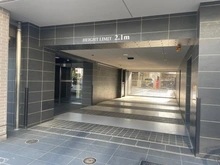 【京都府/京都市右京区西院南寿町】プラネスーぺリア京都西院 駐車場