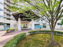 【滋賀県/大津市茶が崎】ブランズ西大津レイクフロント エントランス