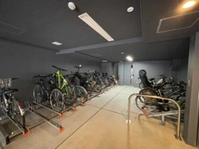 【京都府/京都市中京区池須町】パラドール四条烏丸グレイス 駐輪場
