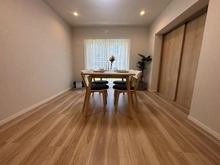 【京都府/長岡京市一里塚】メゾン神足 2号棟 リビング：※家具・調度品等は販売価格に含まれておりません