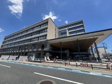【京都府/長岡京市一里塚】メゾン神足 2号棟 長岡京市役所（現地より約551m）