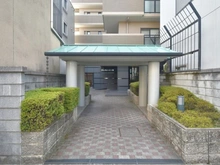 【京都府/京都市上京区革堂町】クレメント御所西 エントランス