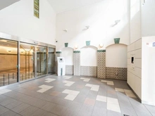 【京都府/京都市中京区御幸町通三条上る】ルイシャトレ三条御幸町 エントランス