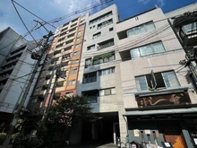 【京都府/京都市中京区東洞院通姉小路上る】初音館 外観