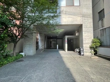 【京都府/京都市中京区東洞院通姉小路上る】初音館 エントランス