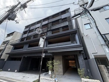 【京都府/京都市下京区松原通西洞院東入】シーンズ京都四条烏丸　彩ノ邸 外観