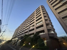 【京都府/向日市森本町】レスポワール向日町ステーションフロント A棟 外観：全3棟/左奥側