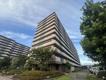 【京都府/京都市右京区西京極中沢町】サンシティ西京極 弐番館 外観：全2棟/右側